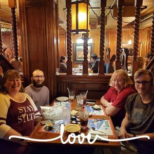 Meet your Posher, Suzanne